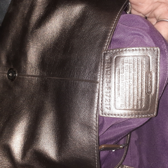 Coach purses - Picture 3 of 3